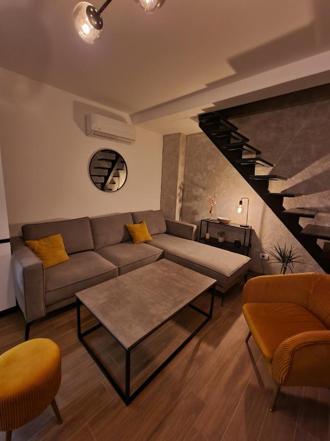 Apartments Vranes Tivat Luaran gambar