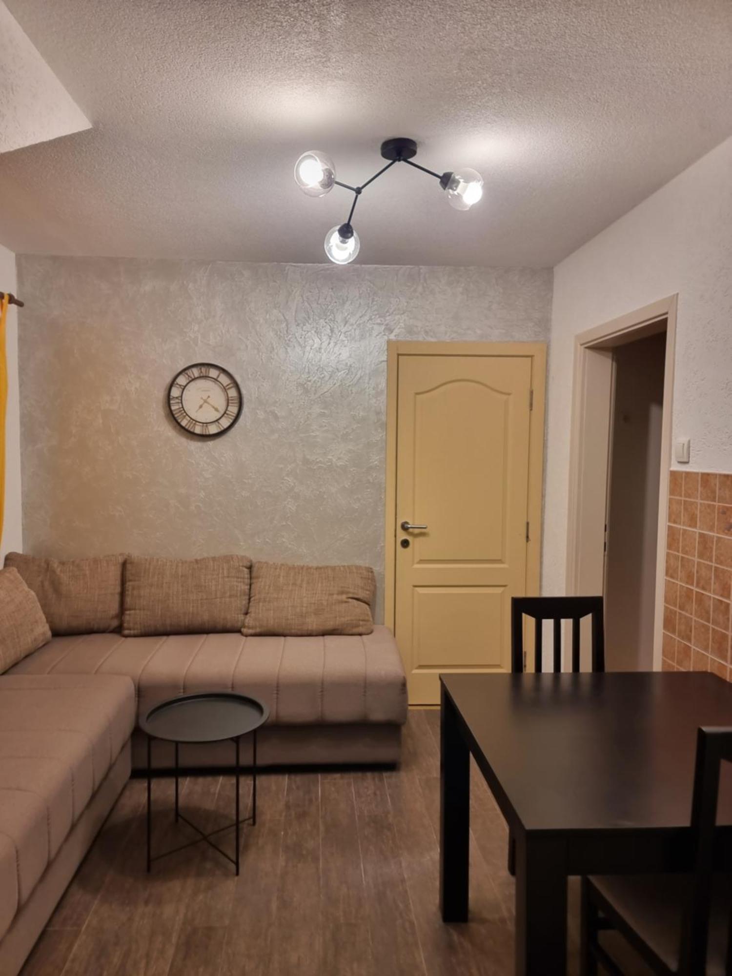 Apartments Vranes Tivat Luaran gambar
