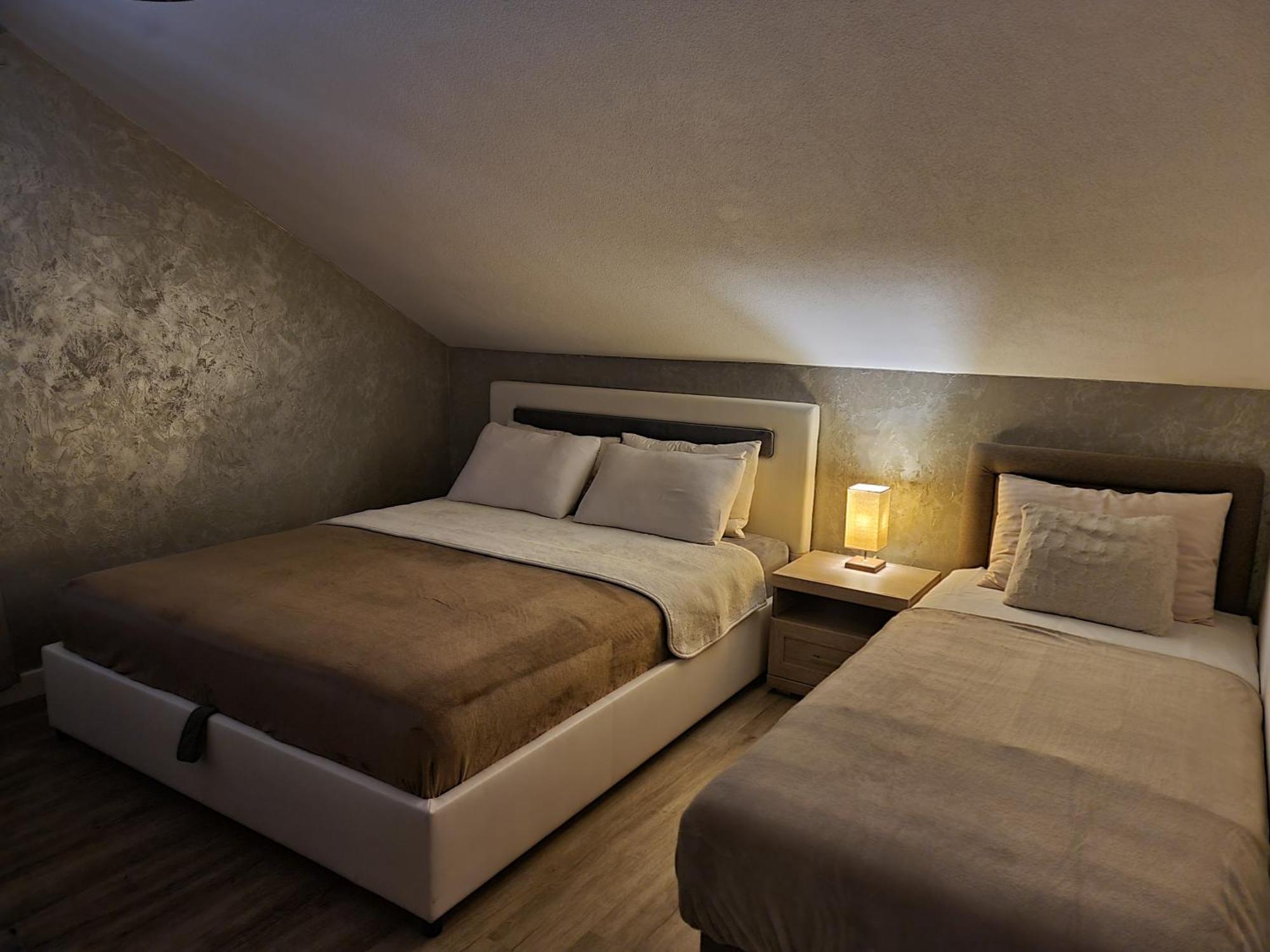 Apartments Vranes Tivat Luaran gambar