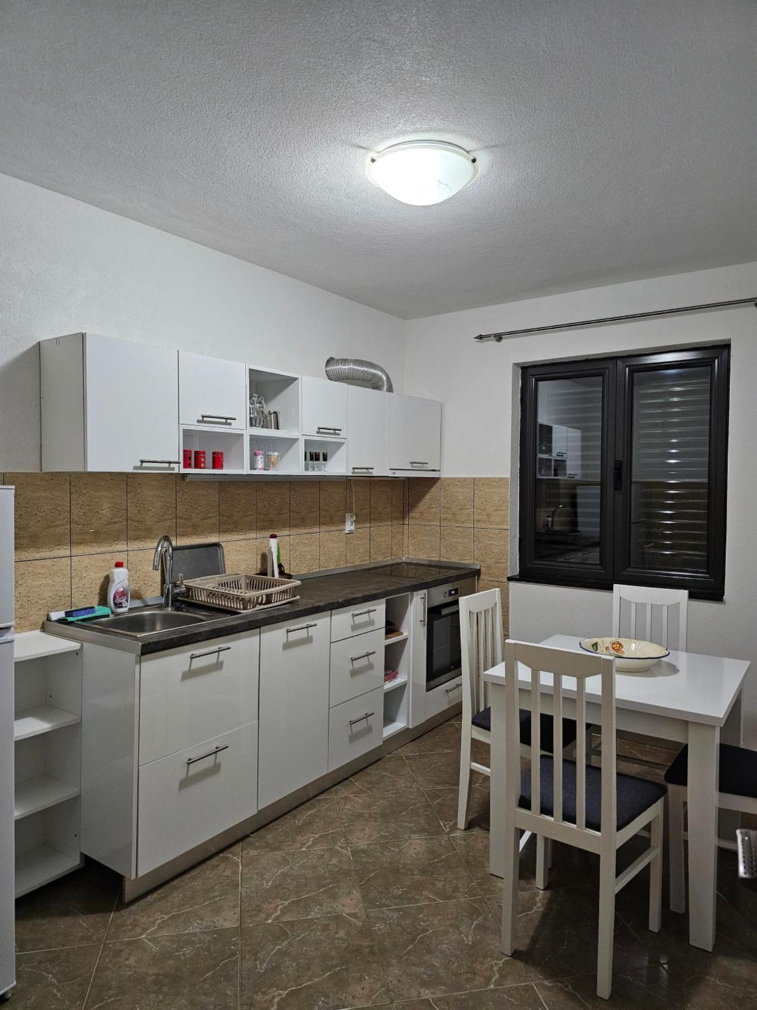 Apartments Vranes Tivat Luaran gambar